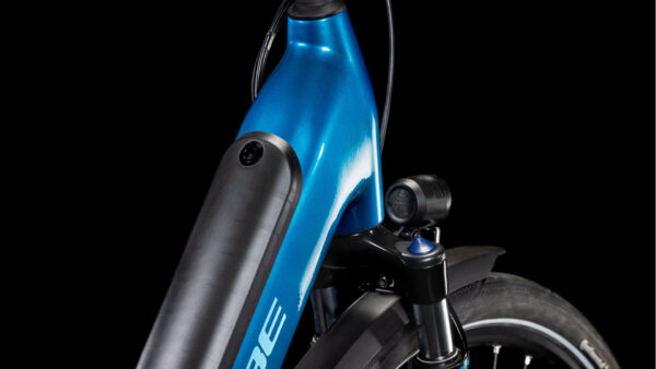 CUBE Supreme Hybrid Pro 625 electricblue´n´blue – Bild 2