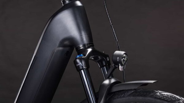 Cube Kathmandu Hybrid Pro 800 coal´n´black