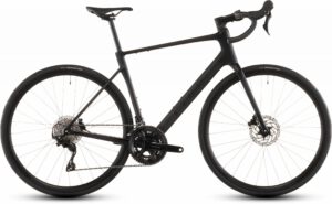 Cube Attain C:62 Race blackline
