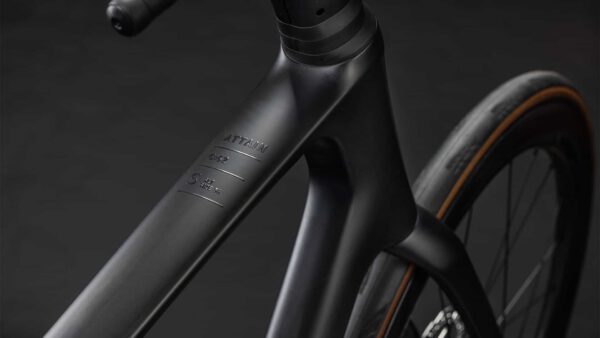 Cube Attain C:62 SLT carbon´n´coalchrome