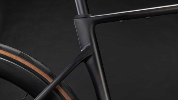Cube Attain C:62 SLT carbon´n´coalchrome