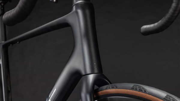 Cube Attain C:62 SLT carbon´n´coalchrome