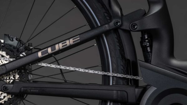 Cube Kathmandu Hybrid ONE11 HPC SLT 800 carbon´n´silverdust