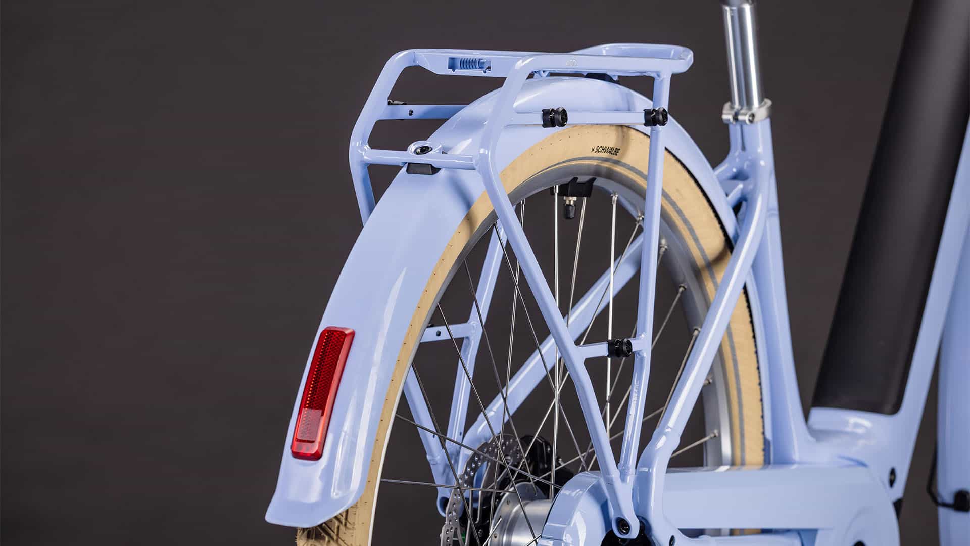 Cube Aruba Hybrid 600 blueblossom´n´creme